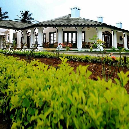 Hotel Parisons Plantation Experiences By Abad à Mananthavady Extérieur photo