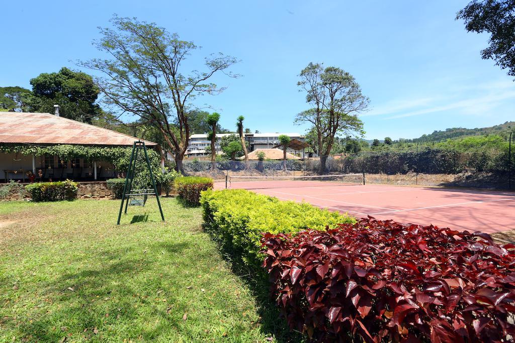 Hotel Parisons Plantation Experiences By Abad à Mananthavady Extérieur photo