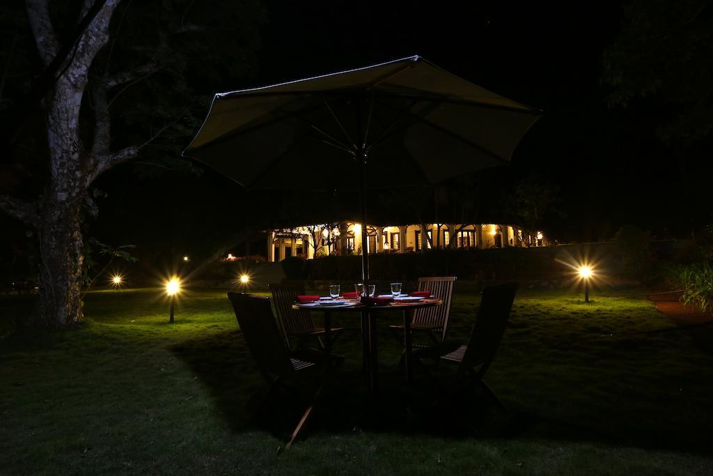 Hotel Parisons Plantation Experiences By Abad à Mananthavady Extérieur photo